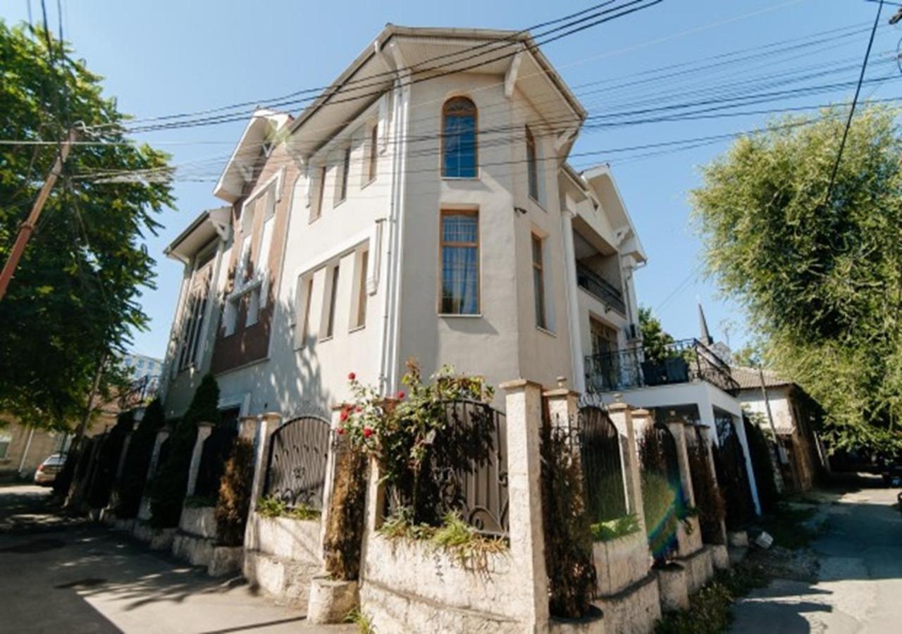 Apart Hotel Era Chisinau Ngoại thất bức ảnh